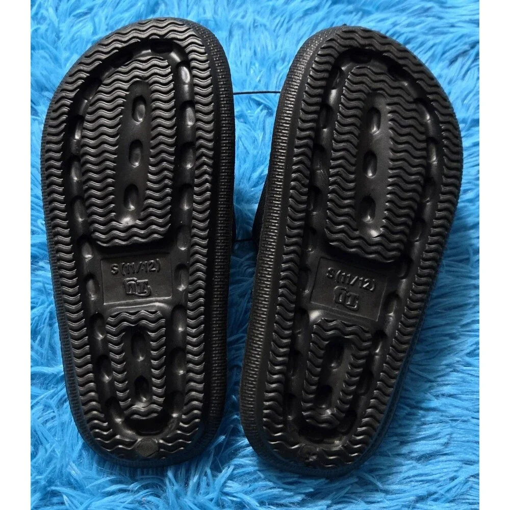 Boy's Slides Black Slip-on Pool Water Foam Shower Sandals Small 11/12
